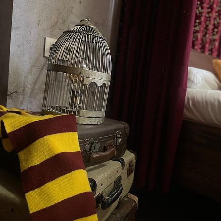 Apartamento Tematico "The Magic" Biescas  Bagian luar foto